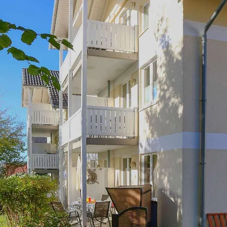 Wohnpark Stadt Hamburg 35 *