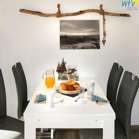 Wohnpark Stadt Hamburg 35 *