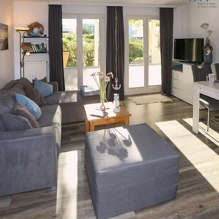 Wohnpark Stadt Hamburg 35 *